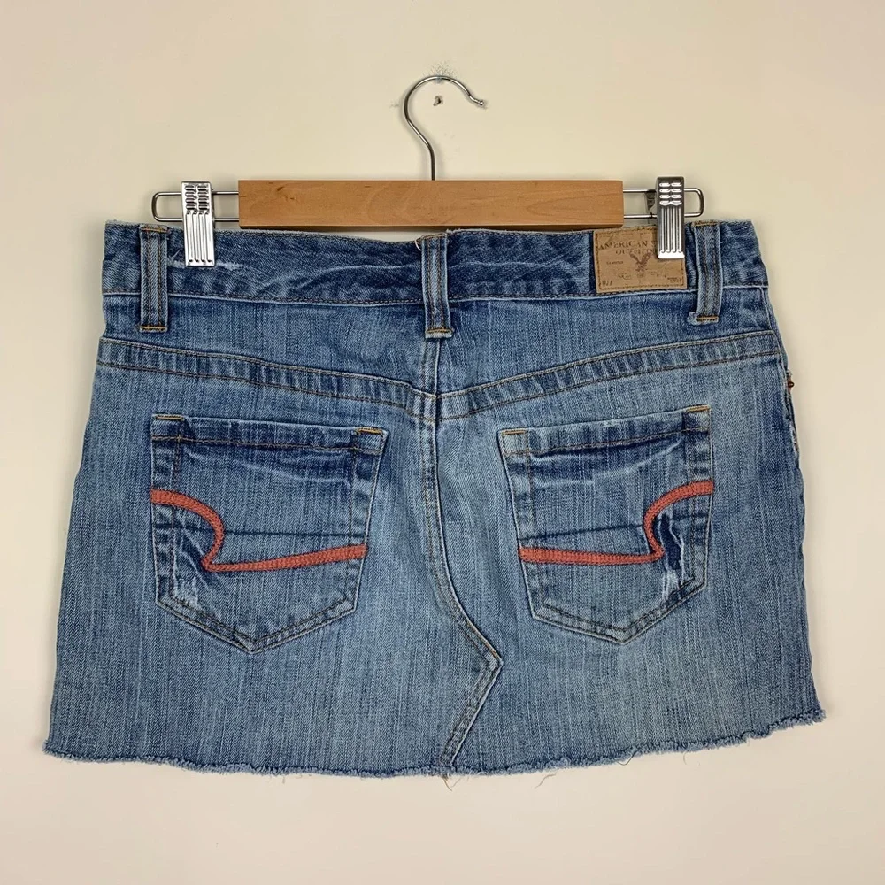 🌟 3/$20 Eligible! American Eagle Mini Jean Skirt Size 6 - Picture 3 of 6